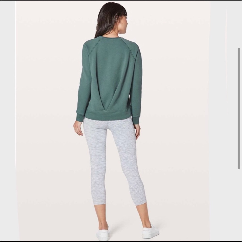 lululemon just pleat it crew